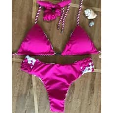 Biquíni dupla face rosa pink com branco, sutiã cortininha com calcinha trança larga empina bumbum
