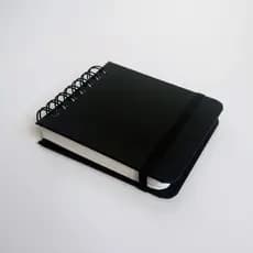 Caderno Sketchbook Desenho e Aquarela Pequeno A6 12x11cm 120g ou 300g Montval Preto