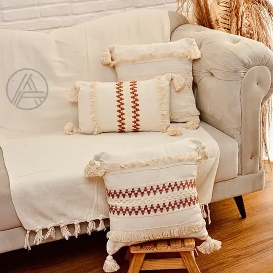 Capa de Almofada Boho Cacto com Pompom 45x45 Algodão Luxo Sofá Cama Sala