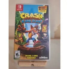 Nintendo Switch - Crash Bandicoot - Midia Física (Usado)