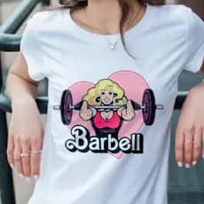 Camiseta Academia Barbie Bodybuilding Feminina Masculina Basica "Treino Fofo" Ideal Para Treino e Academia! Blusa Unissex, Camisa Malha Fria Modelo Barbie dry fit Liza Raglan