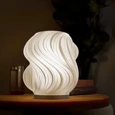 Abajour Brisa – Design Minimalista | Luz Suave para Sala e Quarto