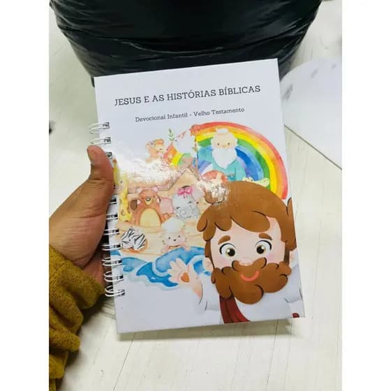 Livro Devocional Infantil  Jesus e as Histórias Bíblicas para as crianças cristão