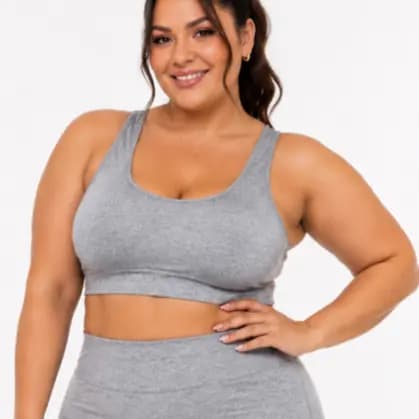 Top Cropped Fitness Cinza Suplex Plus Size | Academia | Treino | Dia a Dia