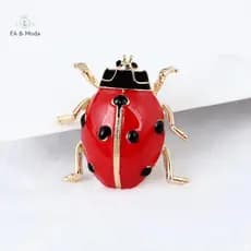 EA & Moda Esmalte Vermelho Joaninha Inseto Broches Beetle Pin Cachecol Corsage Joias Presente .