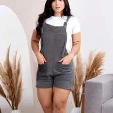 Jardineira Feminina Curta Moletinho Macaquinho Feminino Macacão Curto