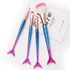 Kit 4 Pincel Sereia de Maquiagem Para Sobra Blush Contorno Pó Sombra