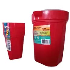 Jarra Plástica 1,8litros com Tampa + 3 Copos 300 ml.