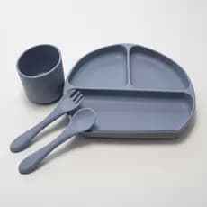 Kit 4 Peças Alimentação Bebê Silicone Prato Copo Garfo e Colher cinza