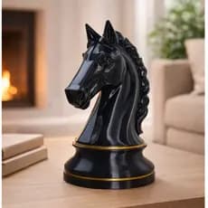 Peça de Xadrez Decorativa – Cavalo (Knight) com Detalhe dourado