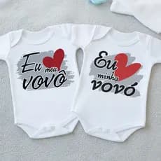 Kit 2 Body Roupinhas de Bebê Eu Amo Vovó e Eu Amo Vovô Frase Divertido Infantil Bori Recém Nascido