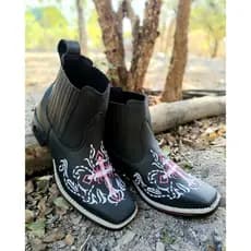 Bota Botina Feminina Bordada Cano Curto Rodeio Roça Texana Envio Imediato Varios Modelos