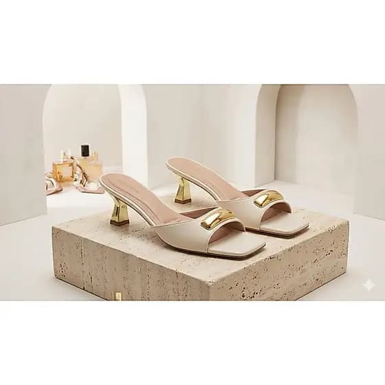 Sandália de luxo feminina tamanho 30 ao 44. Conforto, estilo e elegância.