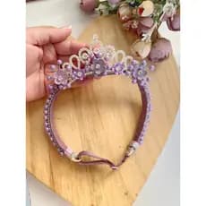 Tiara infantil bebê realeza coroa lilás escuro.