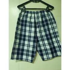 bermuda xadrez infantil,  azul escuro e branco, tamanho 16 anos,100%algodão.