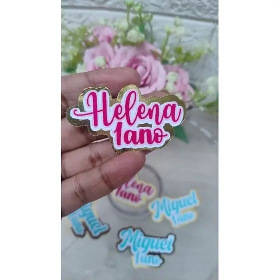 Aplique nome e idade em camadas /nome personalizados /nomes em camadas em lamicote