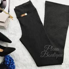 Calça Feminina Flare Bailarina Boca de Sino Colmeia Casual