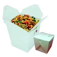 Embalagem yakissoba  delivery ideal para consumo imediato acompanha os botões para montagem