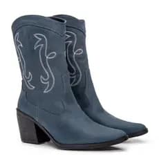Bota Feminina Country em Couro Texana Western Salto Alto Bico Fino Rodeio