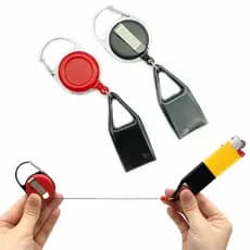 Chaveiro Porta Isqueiro Retrátil Anti Rato para isqueiros Bic e similares Vermelho