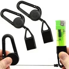 Chaveiro mosquetão Porta Isqueiro Retrátil Anti Rato para isqueiros Bic e similares