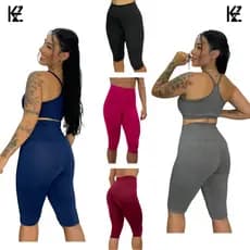 Bermuda Ciclista Fitness Lisa  de Academia Feminina Suplex Cós Alto Cintura Alta Legging Leg Pilates