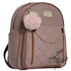 Mochila Mochilinha Bolsa Feminina em Courino Fashion c/ Alças Reguláveis + Lindo Chaveiro Pom pom