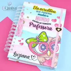Caderno Personalizado com o Tema Pedagogia: Organize e Expresse sua Paixão pela Educação