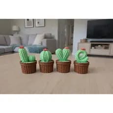 Kit 4 Vasinhos  Love Cactus Suculenta Crochê Love Decoração Planta Artificial- Porta objetos pequenos.