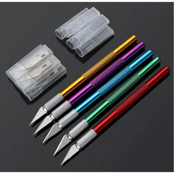 Estilete Artesanal Ferramenta De Corte de Precisão  Faca Artesanal de aço Inoxidavél Tipo Bisturi com 5 Lâminas Extra