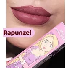 BATOM LÍQUIDO PRINCESAS DISNEY FENZZZA ACABAMENTO MATTE AVELUDADA