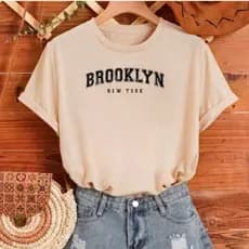 T-Shirt Baby Look Camiseta Feminina Blusinha Camisa Básica Moda Verão Tendência Bege