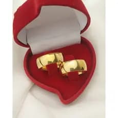 Par Aliança Dourada 8mm Premium Boleada Lisa Classica com Caixinha Luxo
