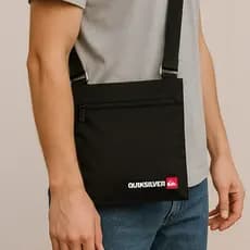 Shoulder Bag Unissex Preta 25x25 com 2 Zíperes e Alça Ajustável