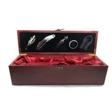 Kit Vinho Com 5 Peças Com Estojo E Porta Vinho De Madeira!