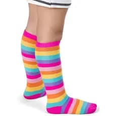 Meia 3/4 infantil cano alto longo patins colorida galochita carnaval