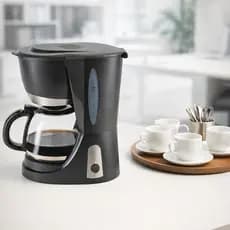 Cafeteira Elétrica 30 Xícaras 127V Preta 800W com Jarra de Vidro e Filtro Permanente