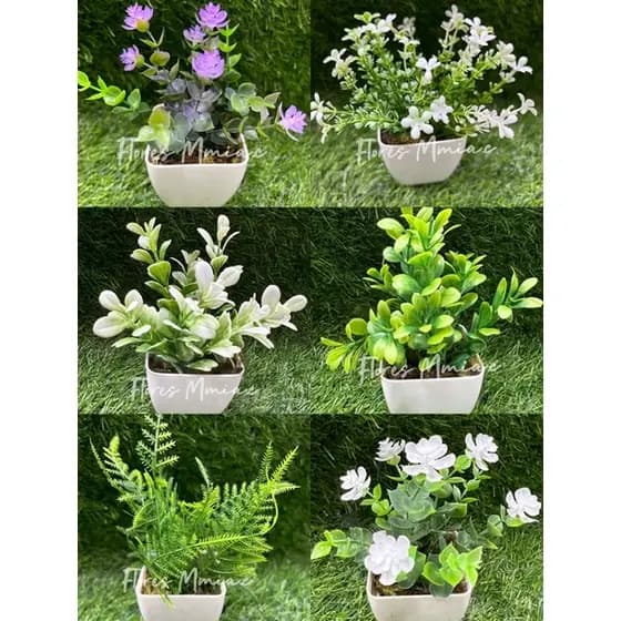 Arranjo planta artificial vaso plástico pequeno