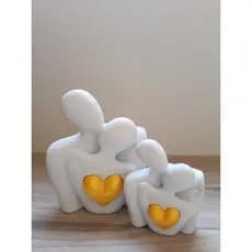 Escultura 3D Casal com Coração – Design Moderno para Decoração