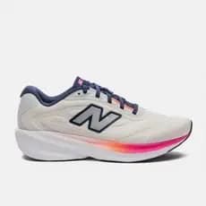 Tênis New Balance Fresh Foam 680v9 Feminino