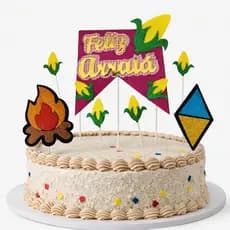 Topo de Bolo Festa Junina Feliz Arraiá – Kit Completo com Bandeirinha, Milho, Fogueira e Pipa