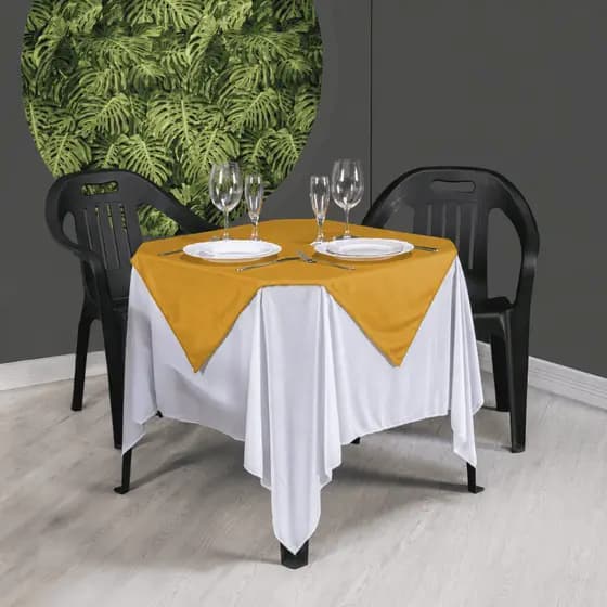 Kit 20 Toalhas de Mesa 1,50x1,50m + Cobre Mancha 75x75cm Buffet