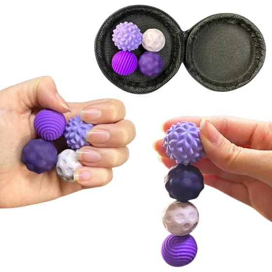 Kit 4 Bolinha Magnética Mão Fisioterapia Cravo Anti Estresse