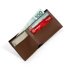 Carteira Masculina Siroco Capuccino – Elegância Discreta e Funcionalidade