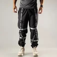 Calça Masculina Refletiva Estilo Gringa Coreana Estilosa com Corrente e Cordão
