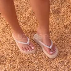 Chinelo Brilho Feminina Confortável Lançamento Verão na Moda