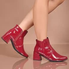 Bota Feminina Bico Fino Verniz Molhado Salto Médio Cano Curto Confortável Leve Atual Olzzy Original