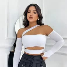 Cropped Maya Recortes Faixa Manga Longa Moda Blogueira Gringa com Bojo Feminina Decotado Ombro a Ombro