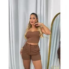 Conjunto Coração Cropped Tomara que Caia e Short Curto com Bolso e Fecho Botão Tecido Ribanna Casual Festas