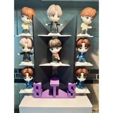 Suporte Exclusivo BTS TinyTAN – Para Coleção McD (sem bonecos)